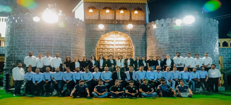 engineering supply chain warehouse image